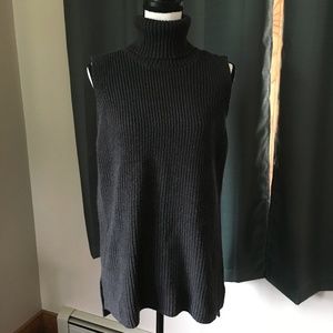 Turtle Neck Sweater Vest